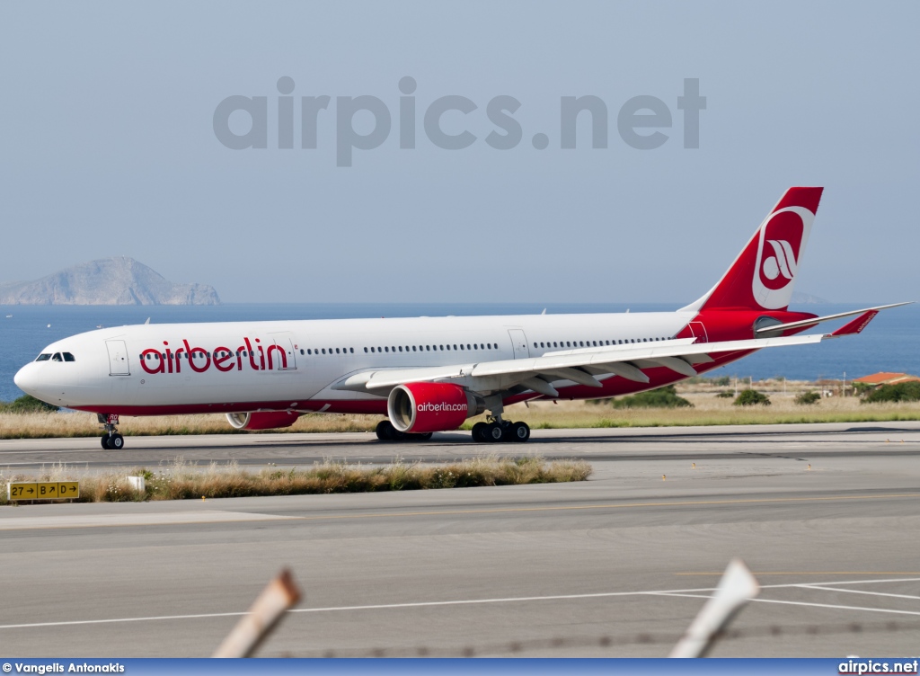 D-AERQ, Airbus A330-300, Air Berlin