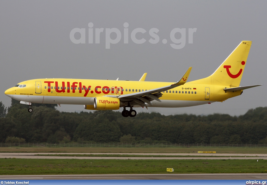 D-AHFH, Boeing 737-800, TUIfly