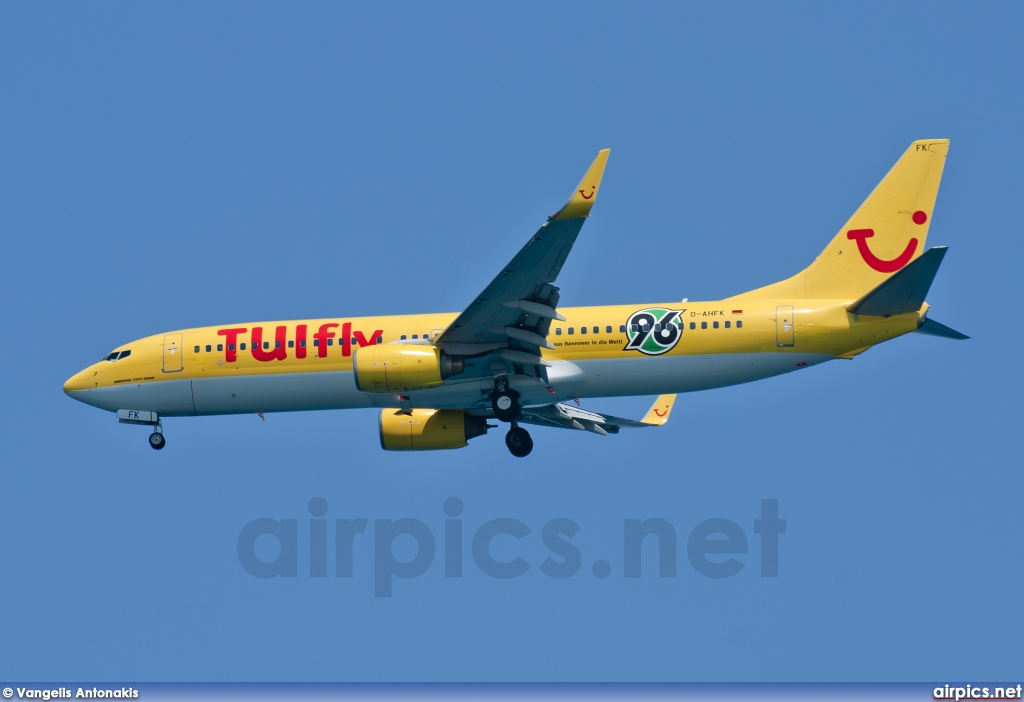 D-AHFK, Boeing 737-800, TUIfly