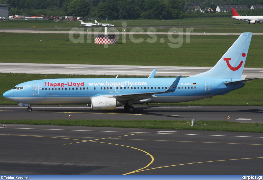 D-AHFN, Boeing 737-800, Hapag Lloyd