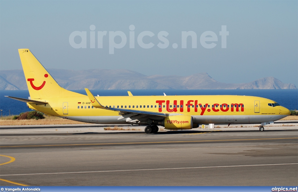 D-AHFW, Boeing 737-800, TUIfly