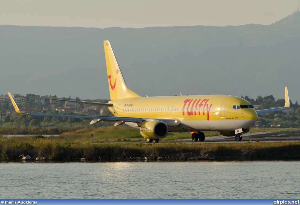 D-AHFW, Boeing 737-800, TUIfly