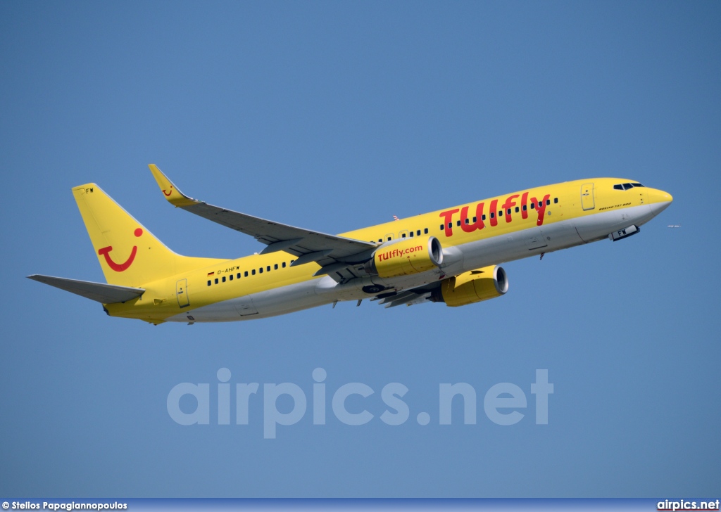 D-AHFW, Boeing 737-800, TUIfly