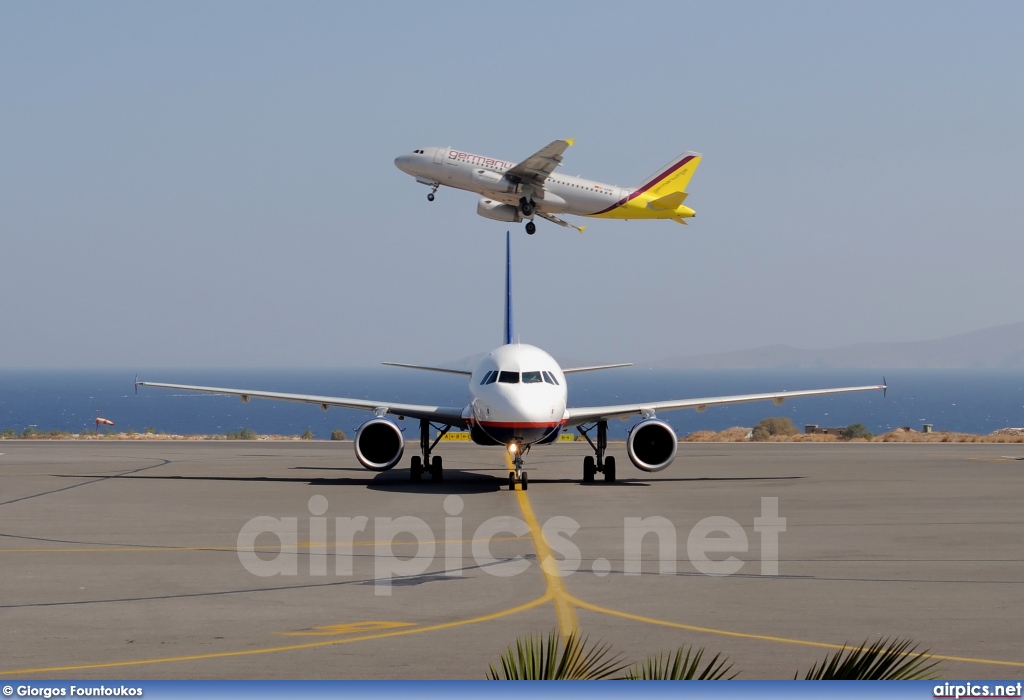 D-AHIJ, Airbus A319-100, Hamburg International