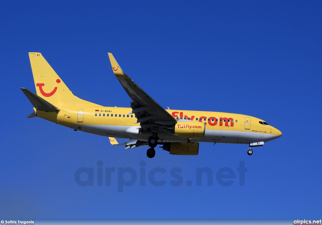 D-AHXI, Boeing 737-700, TUIfly