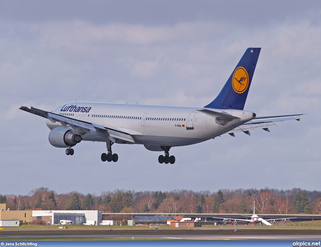 D-AIAL, Airbus A300B4-600, Lufthansa