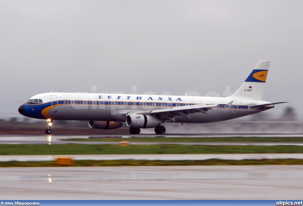 D-AIDV, Airbus A321-200, Lufthansa