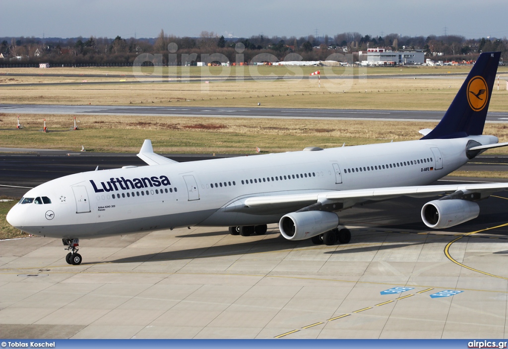 D-AIFE, Airbus A340-300, Lufthansa