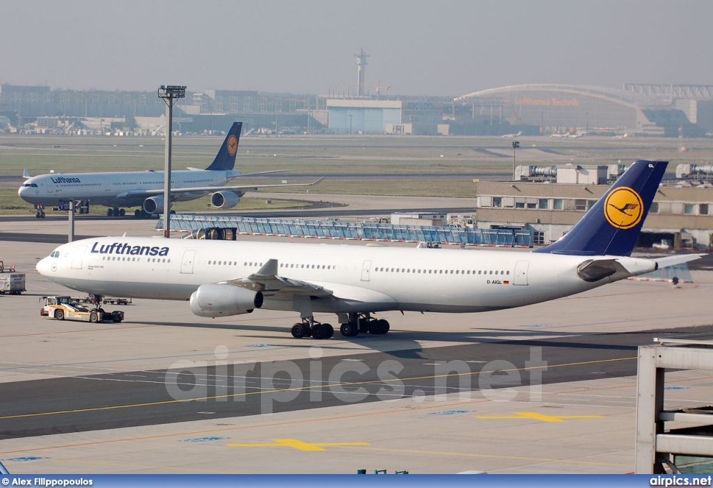 D-AIGL, Airbus A340-300, Lufthansa