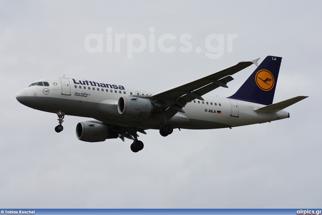 D-AILA, Airbus A319-100, Lufthansa