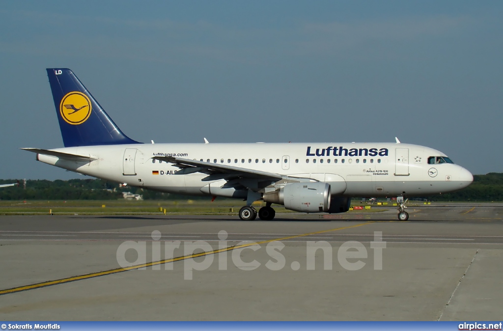 D-AILD, Airbus A319-100, Lufthansa