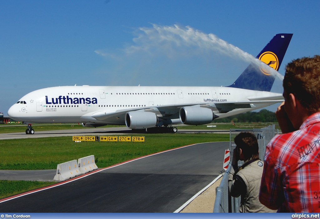 D-AIMA, Airbus A380-800, Lufthansa