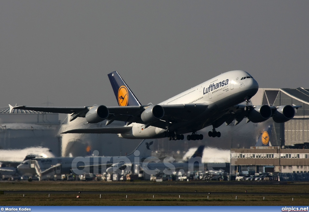D-AIMB, Airbus A380-800, Lufthansa