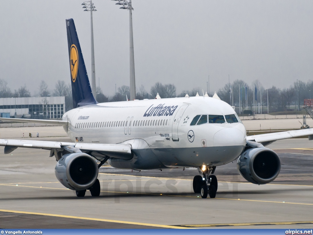 D-AIPD, Airbus A320-200, Lufthansa