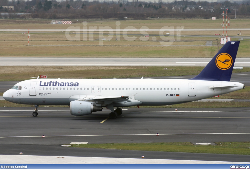 D-AIPF, Airbus A320-200, Lufthansa