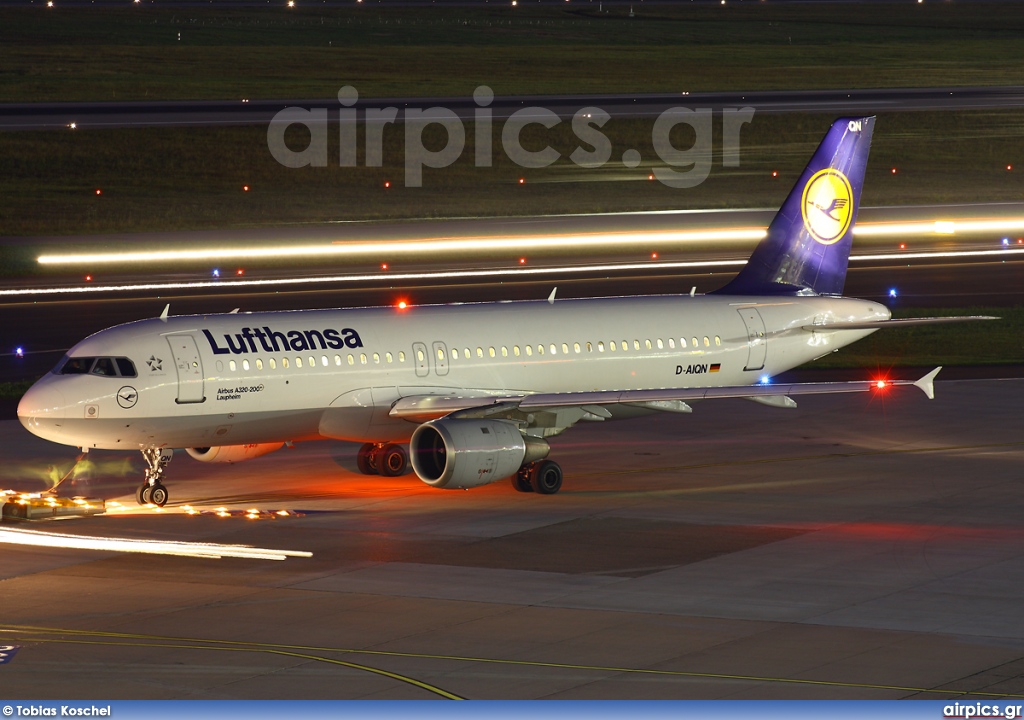 D-AIQN, Airbus A320-200, Lufthansa