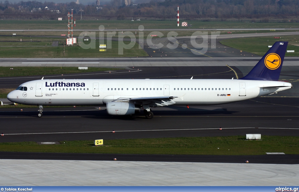 D-AIRU, Airbus A321-200, Lufthansa