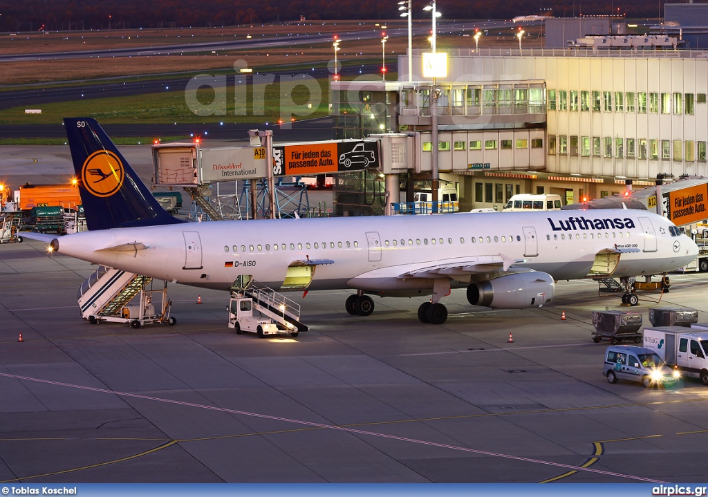 D-AISO, Airbus A321-200, Lufthansa