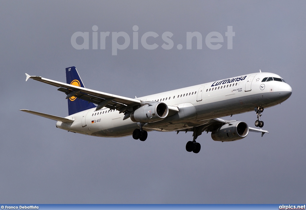 D-AIST, Airbus A321-200, Lufthansa