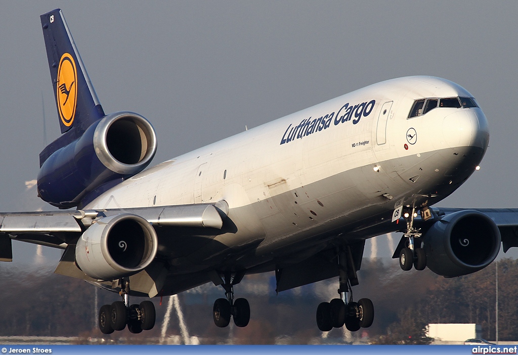 D-ALCB, McDonnell Douglas MD-11-F, Lufthansa Cargo