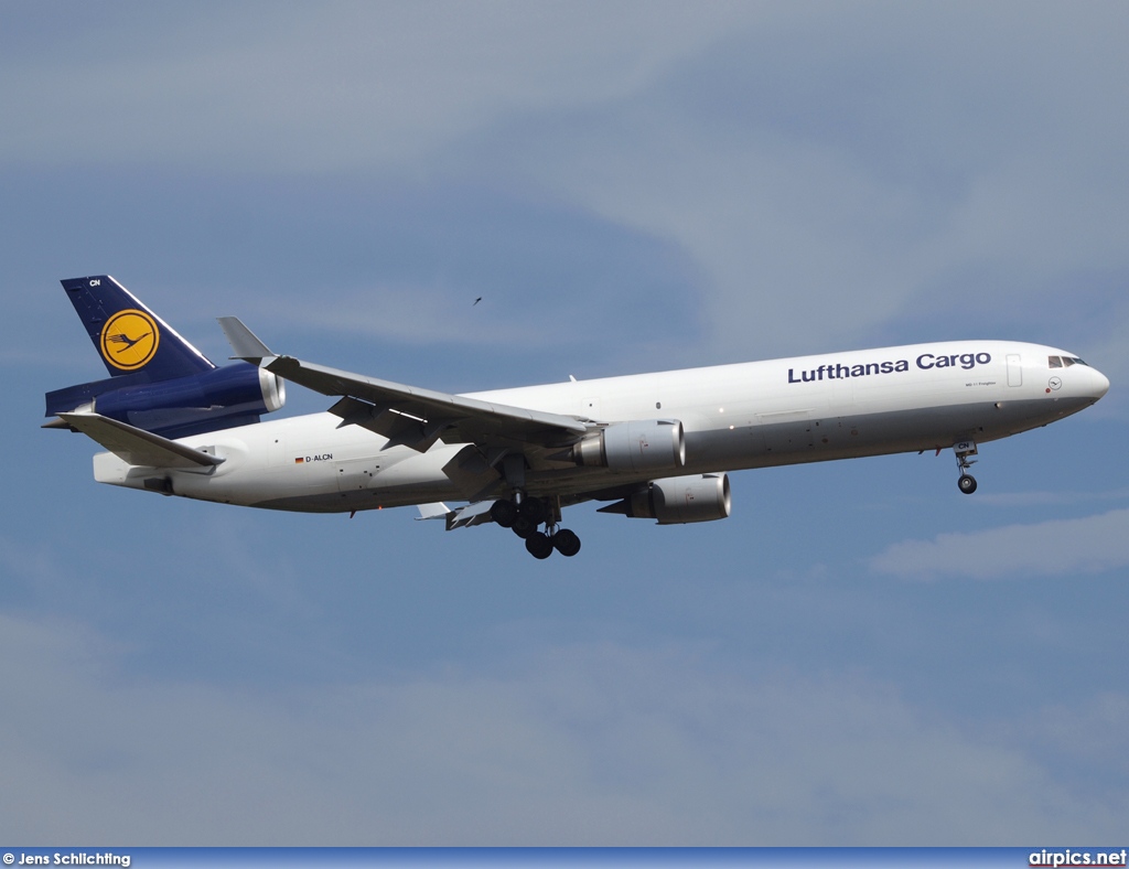 D-ALCN, McDonnell Douglas MD-11-F, Lufthansa Cargo