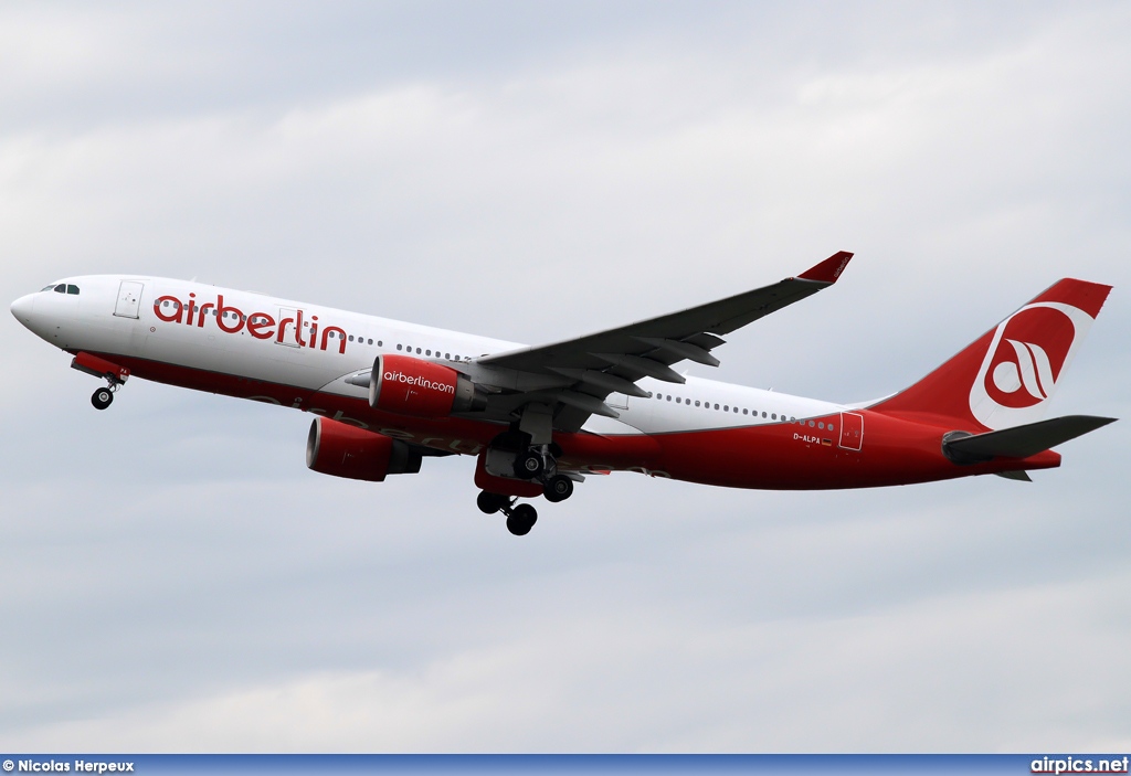 D-ALPA, Airbus A330-200, Air Berlin