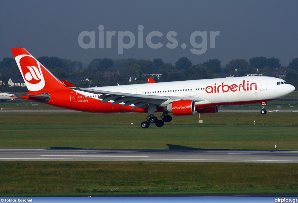 D-ALPB, Airbus A330-200, Air Berlin