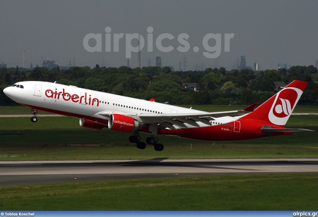 D-ALPD, Airbus A330-200, LTU International Airways