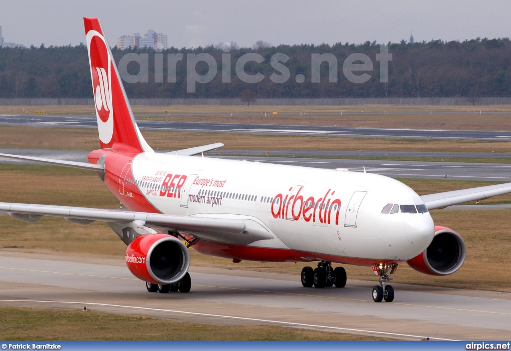 D-ALPJ, Airbus A330-200, Air Berlin