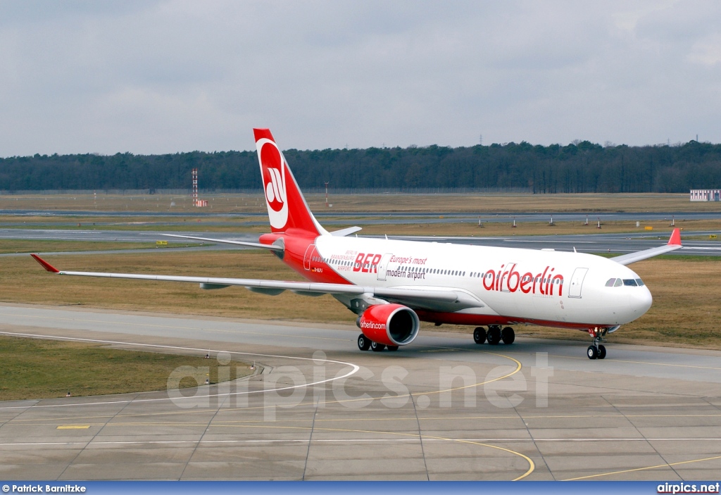 D-ALPJ, Airbus A330-200, Air Berlin