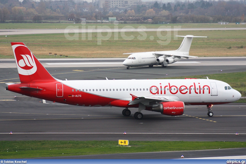 D-ALTG, Airbus A320-200, Air Berlin