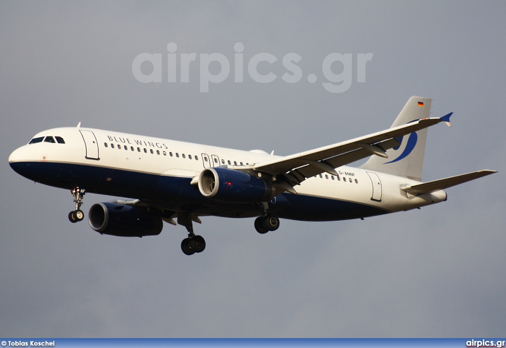 D-ANNF, Airbus A320-200, Blue Wings