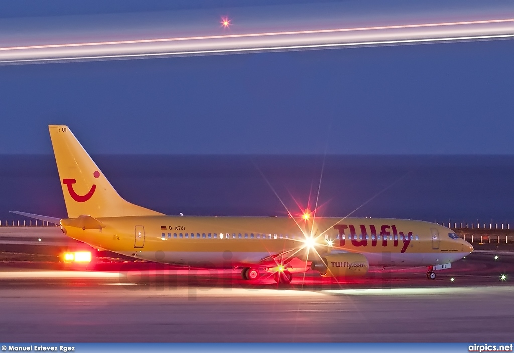 D-ATUI, Boeing 737-800, TUIfly