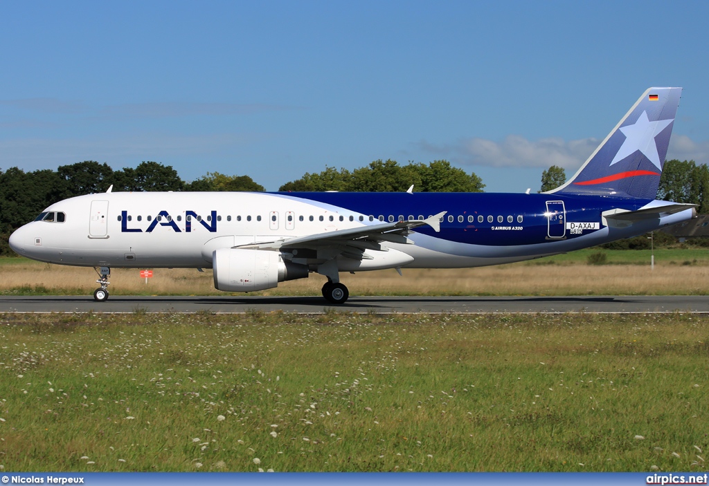 D-AXAJ, Airbus A320-200, Lan Airline