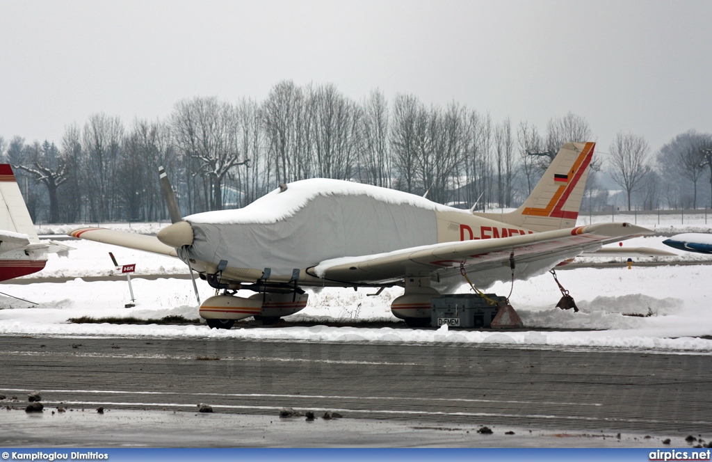 D-EMEM, Piper PA-28-181 Archer II, Private