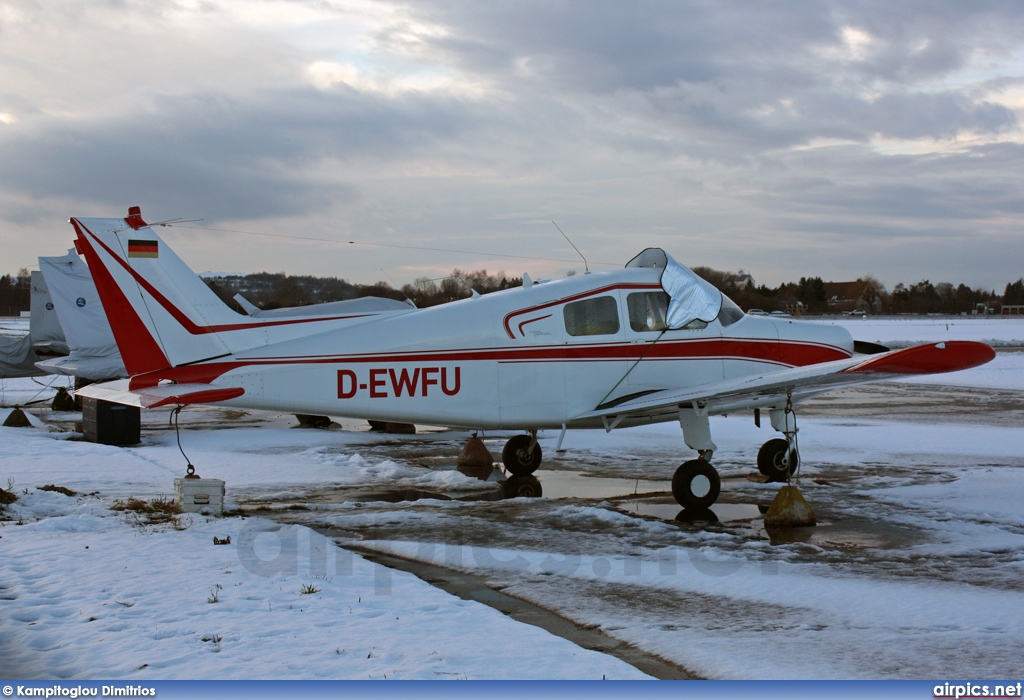 D-EWFU, Beech A23 Musketeer, Private