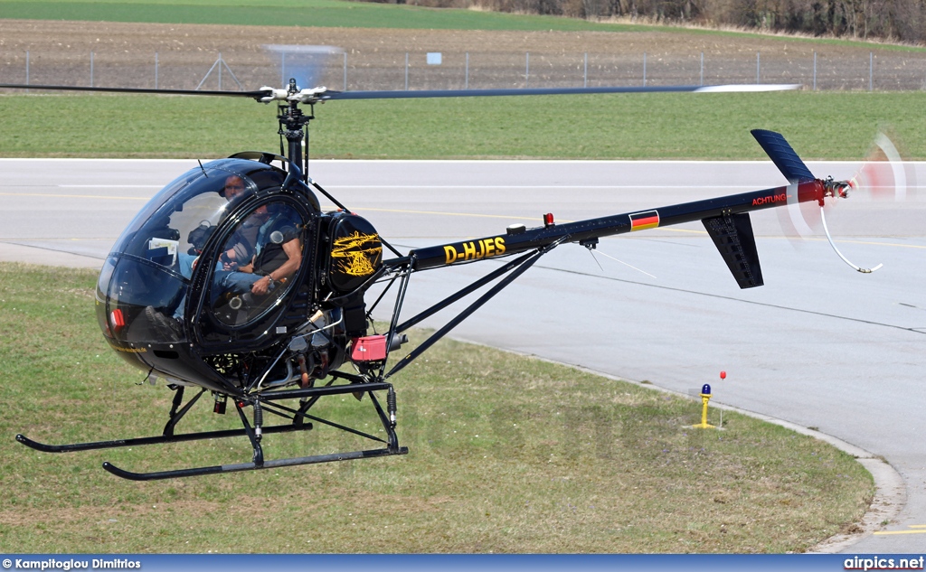 D-HJES, Schweizer 300-C, Hubschrauber Akademie Augsburg