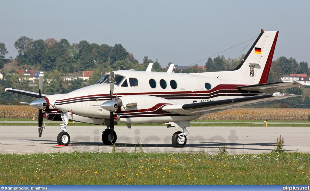 D-IIKM, Beechcraft C90 King Air, Private