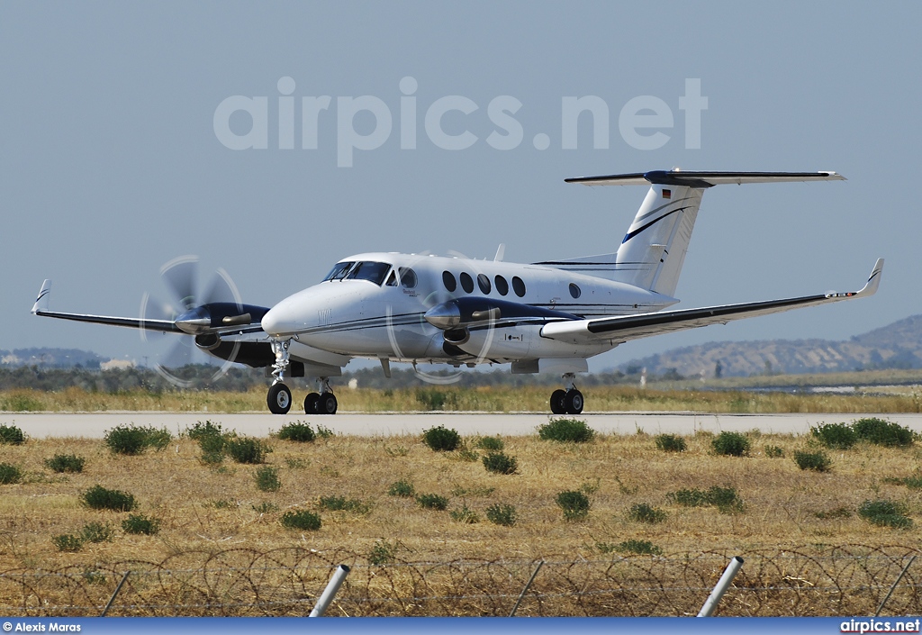 D-IVAN, Beechcraft 200 Super King Air, Private