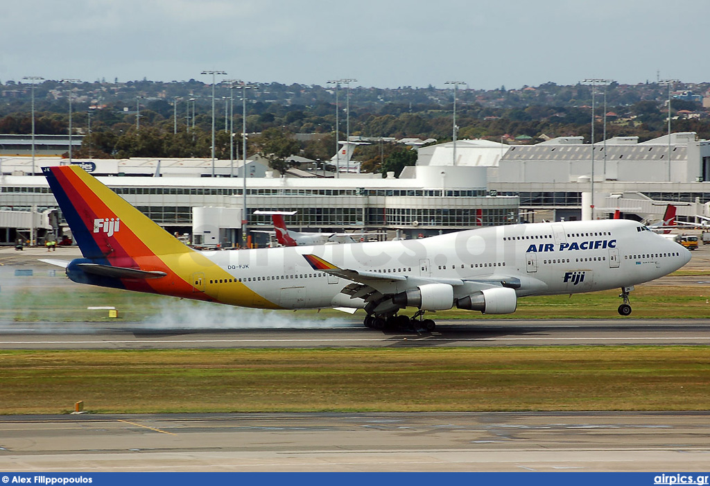 DQ-FJK, Boeing 747-400, Air Pacific