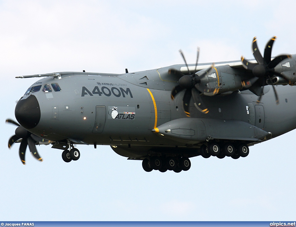 EC-404, Airbus A400M Grizzlly, Airbus Industrie