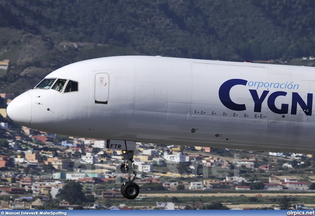 EC-FTR, Boeing 757-200PCF, Cygnus Air