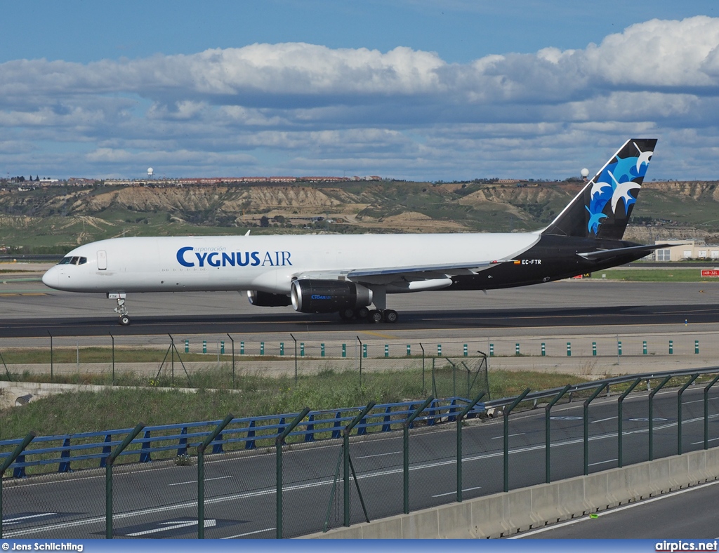 EC-FTR, Boeing 757-200PCF, Cygnus Air