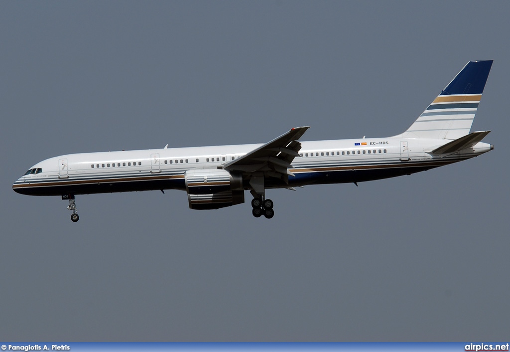 EC-HDS, Boeing 757-200, Privilege Style