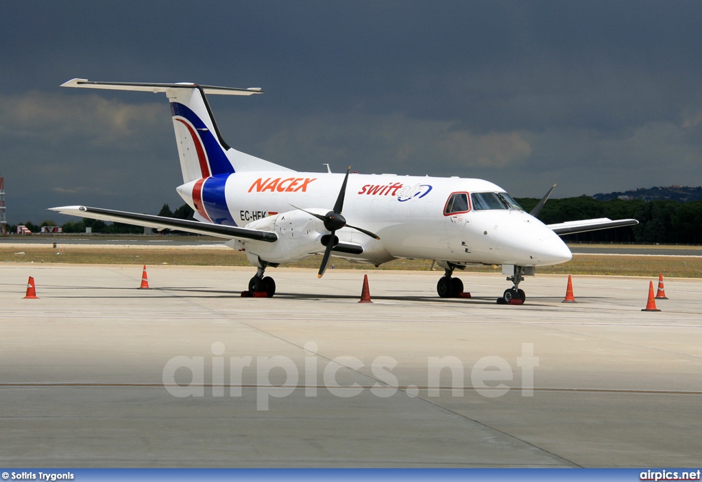 EC-HFK, Embraer EMB-120RT Brasilia, Swiftair