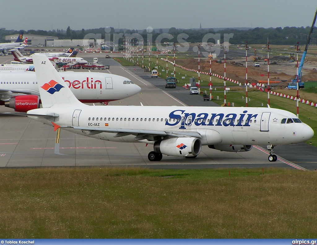 EC-IAZ, Airbus A320-200, Spanair