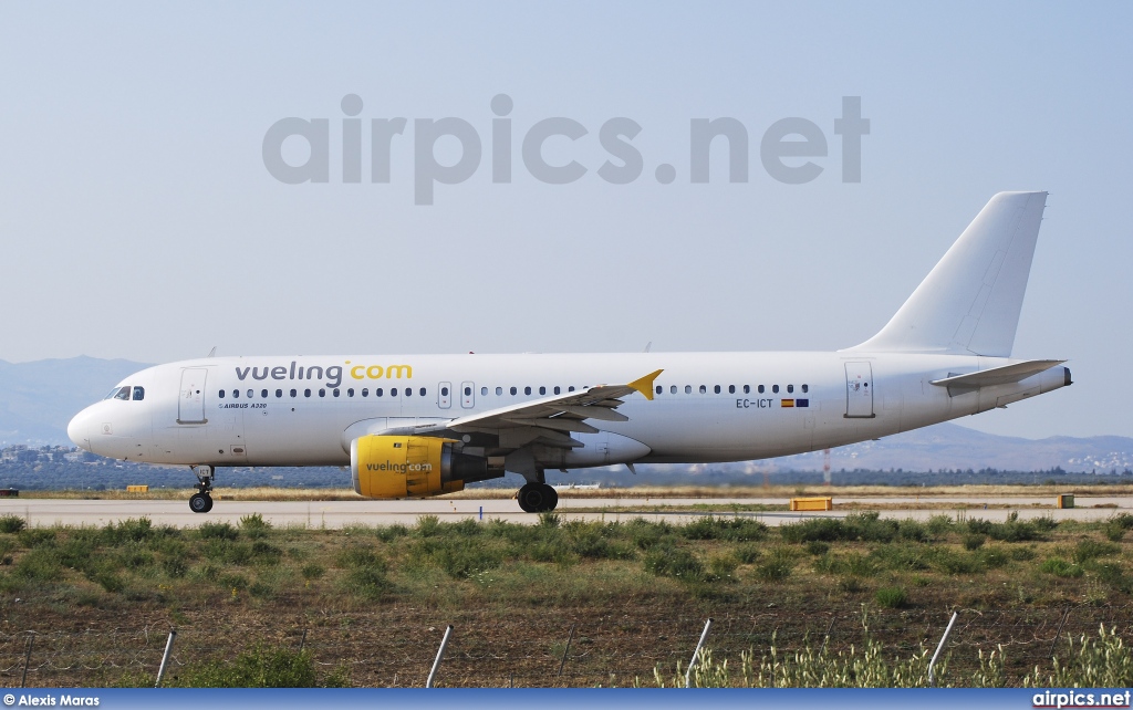 EC-ICT, Airbus A320-200, Vueling