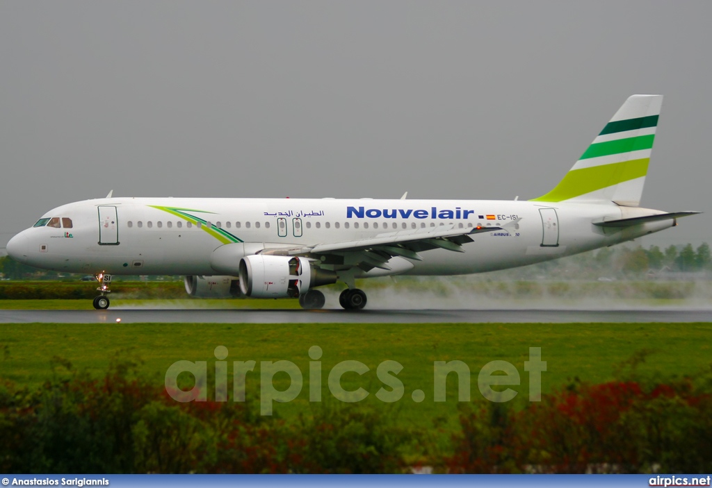 EC-ISI, Airbus A320-200, Nouvelair