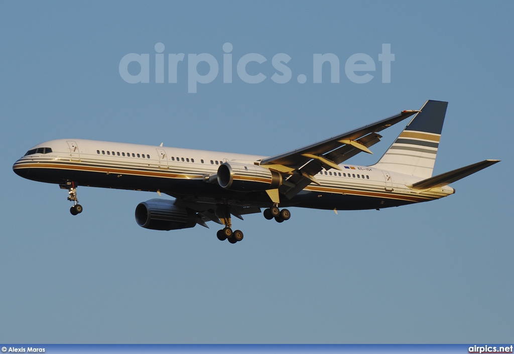 EC-ISY, Boeing 757-200, Privilege Style