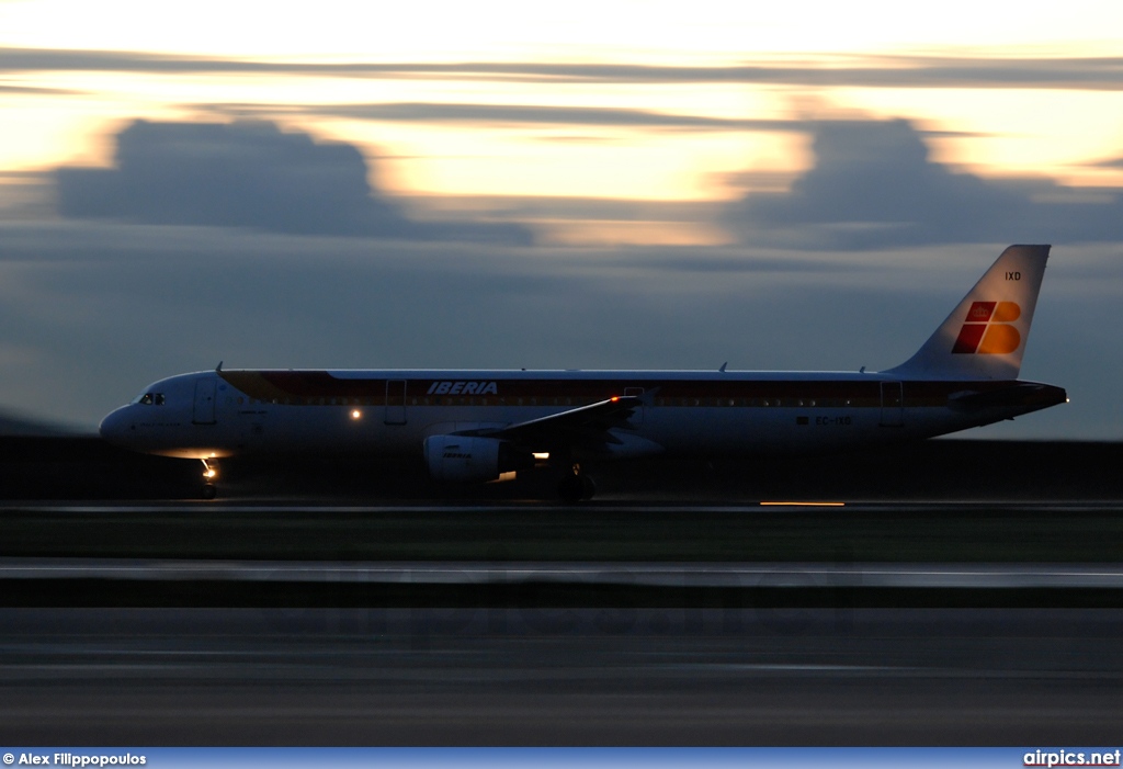 EC-IXD, Airbus A321-200, Iberia